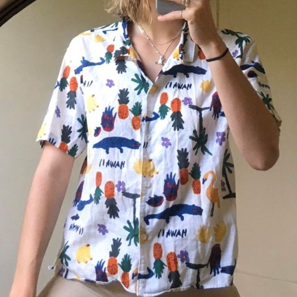Japanese Hawaii Novelty Print Button Up Shirt Unisex S